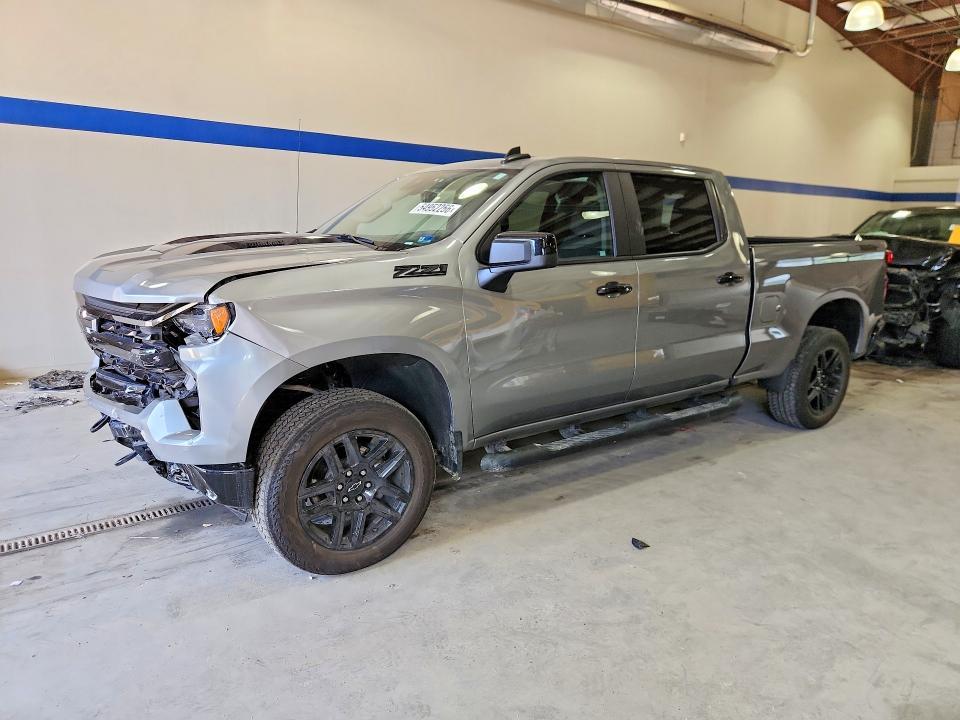 2025 Chevrolet Silverado K1500 LT Trail Boss
