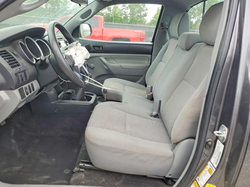2013 Toyota Tacoma Base