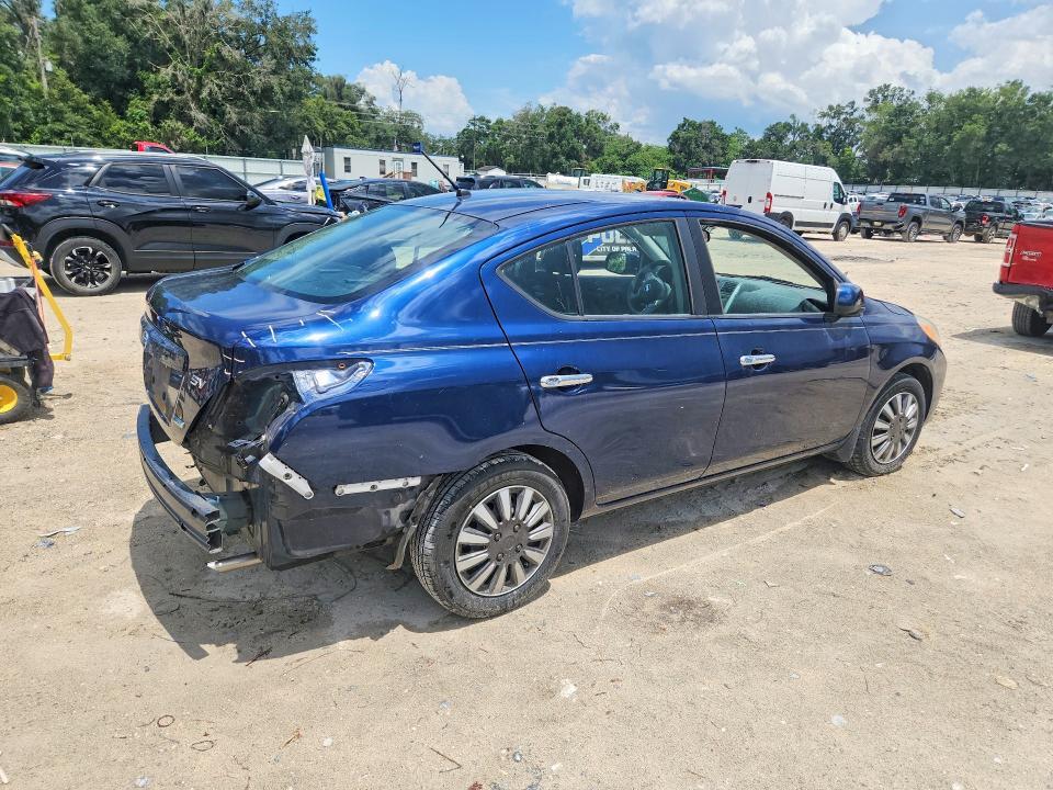 2012 Nissan Versa 1.6 s