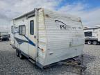 2006 Fleetwood Pioneer Camper