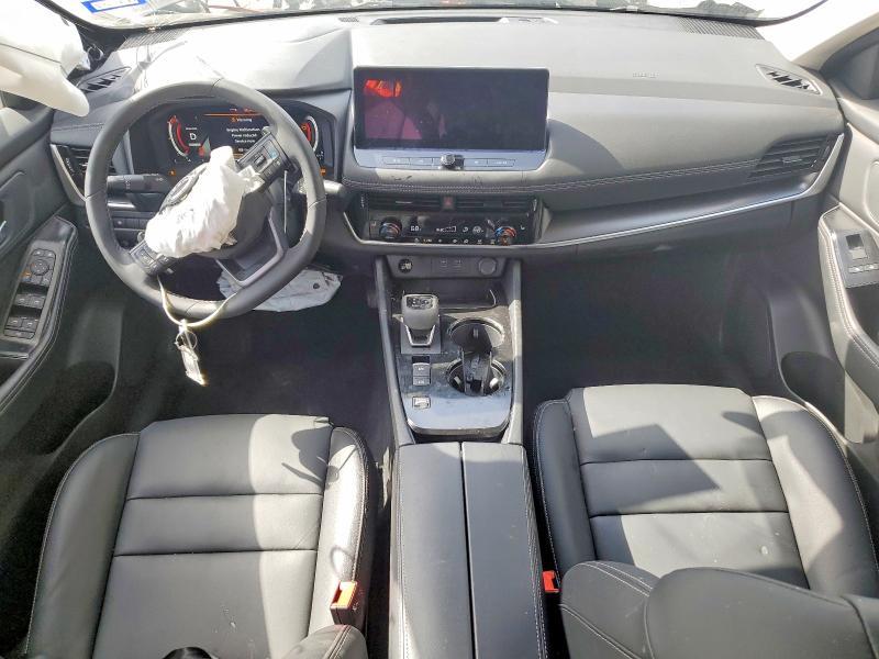 2026 Nissan Rogue sl