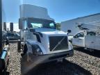 2016 Volvo VNL Semi Truck