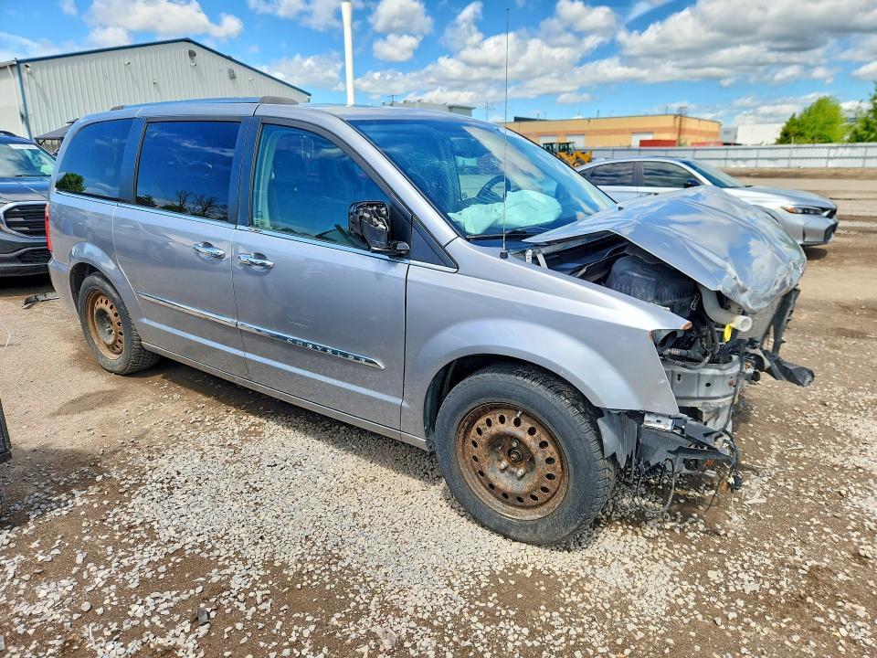 2014 Chrysler Town & Country Limited