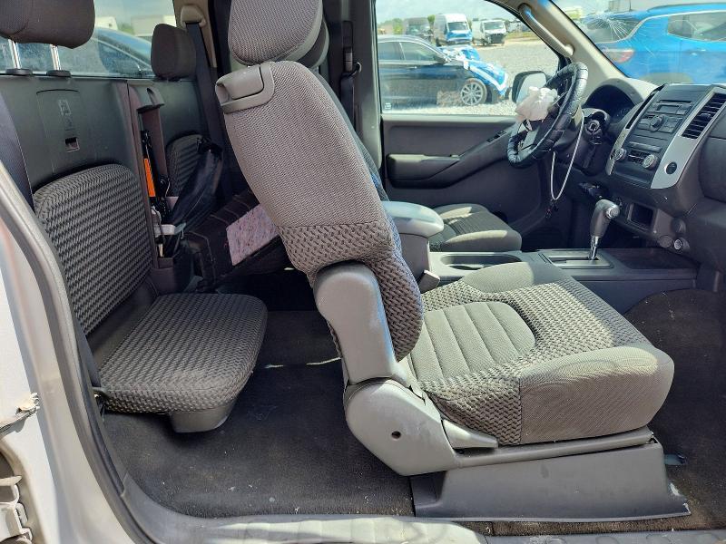 2009 Nissan Frontier SE V6