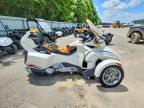 2012 Can-Am MC-TRI