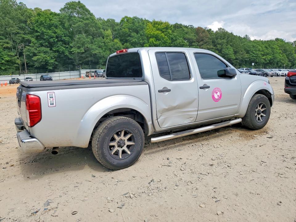 2005 Nissan Frontier SE