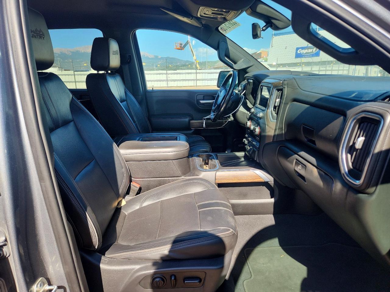 2019 Chevrolet Silverado K1500 High Country