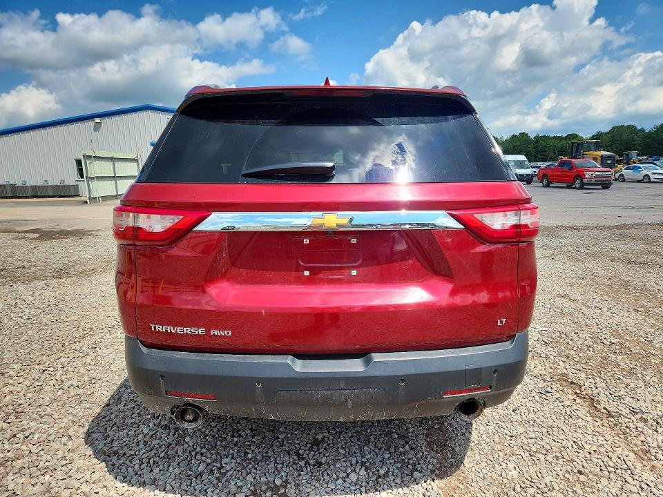 2018 Chevrolet Traverse lt