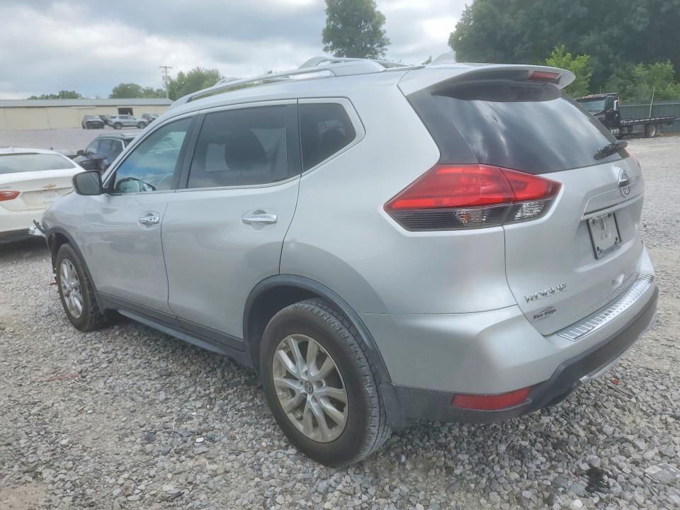 2017 Nissan Rogue sv