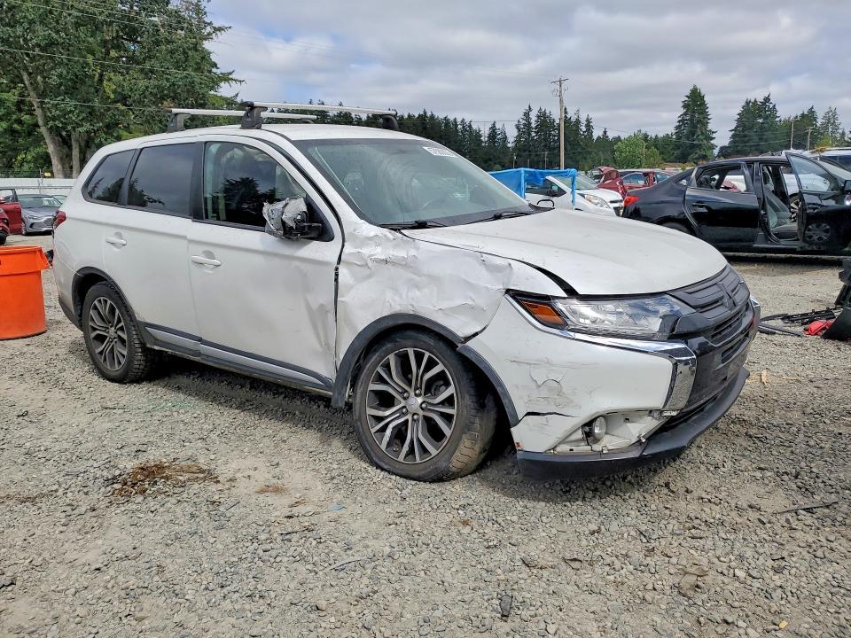 2016 Mitsubishi Outlander es
