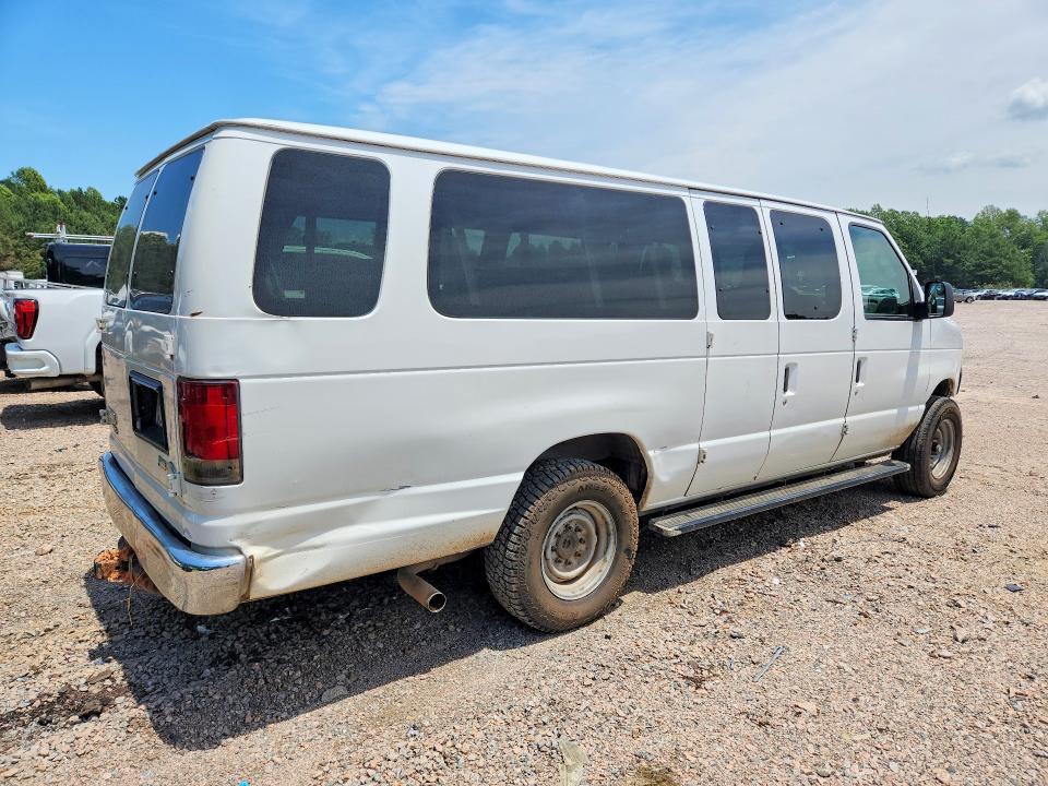 2013 Ford Econoline E350 Super Duty Wagon