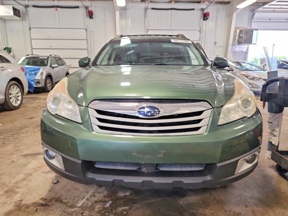 2010 Subaru Outback 2.5i Premium