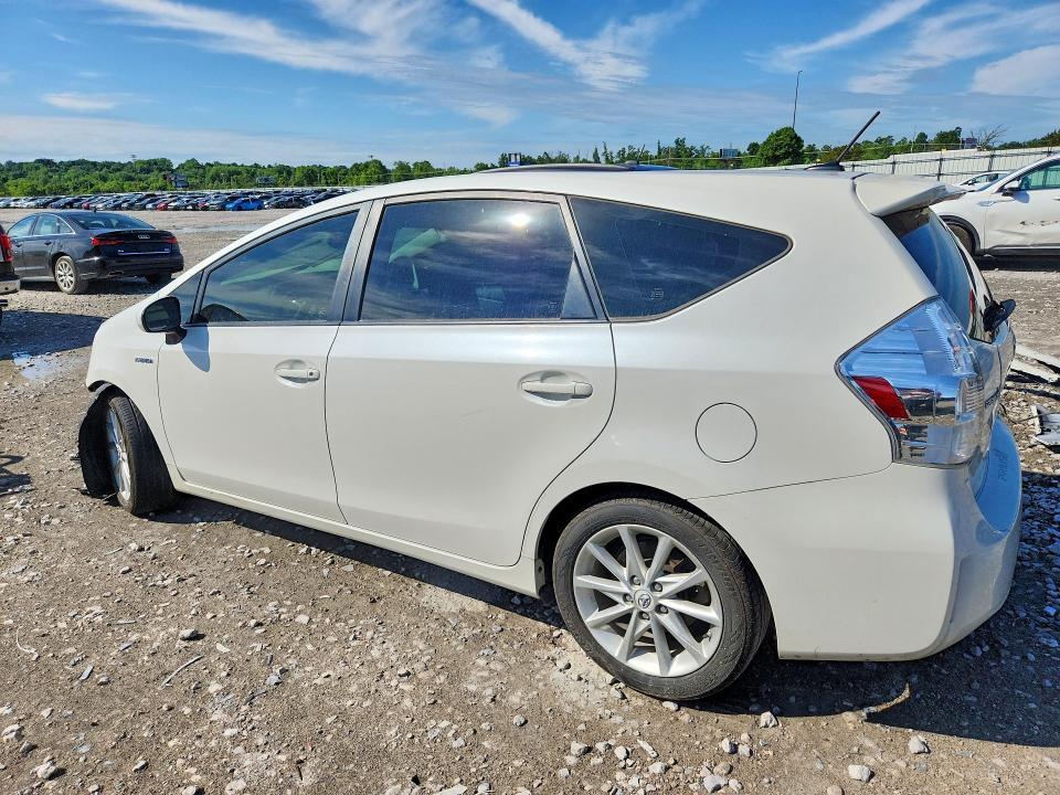 2012 Toyota Prius v Five