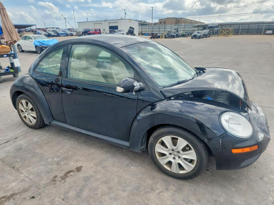 2009 Volkswagen New Beetle s