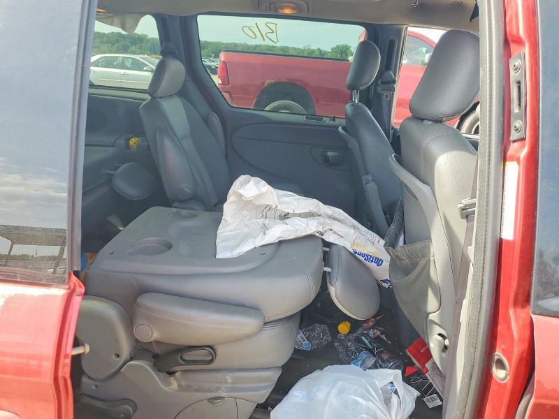 2004 Dodge Grand Caravan sxt