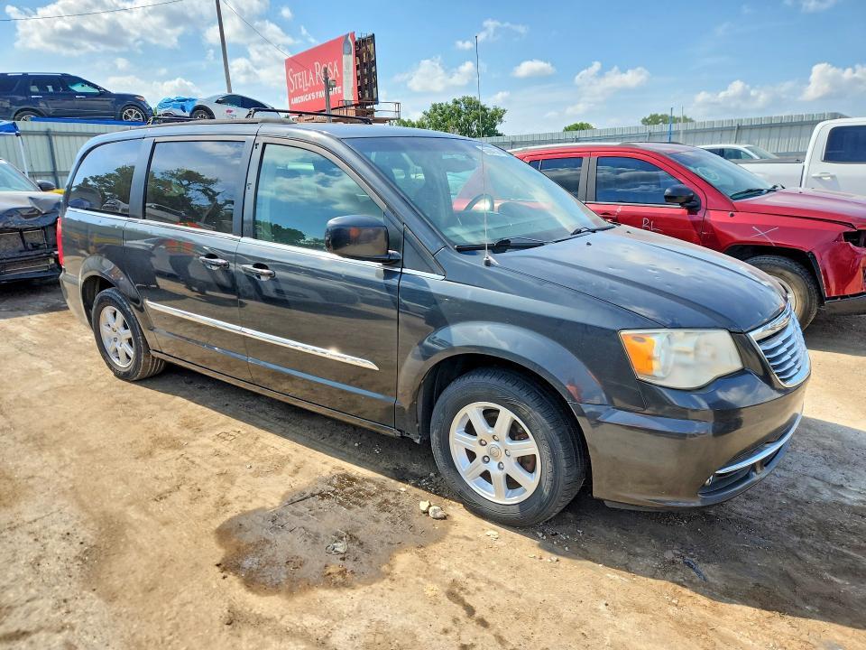 2012 Chrysler Town & Country Touring