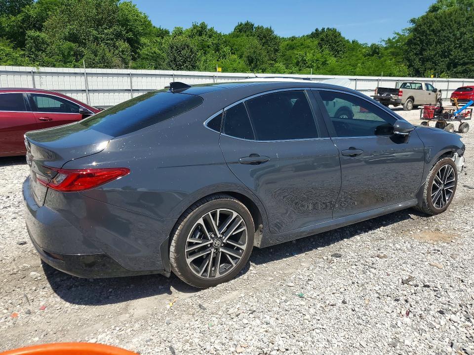 2025 Toyota Camry xle