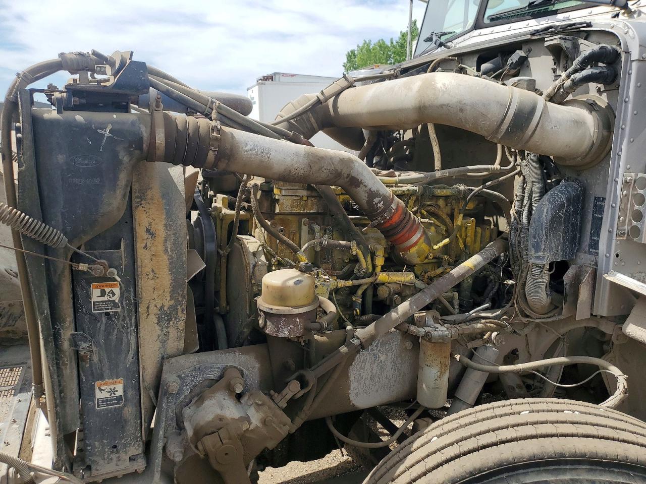 2004 Peterbilt 378 Semi Truck