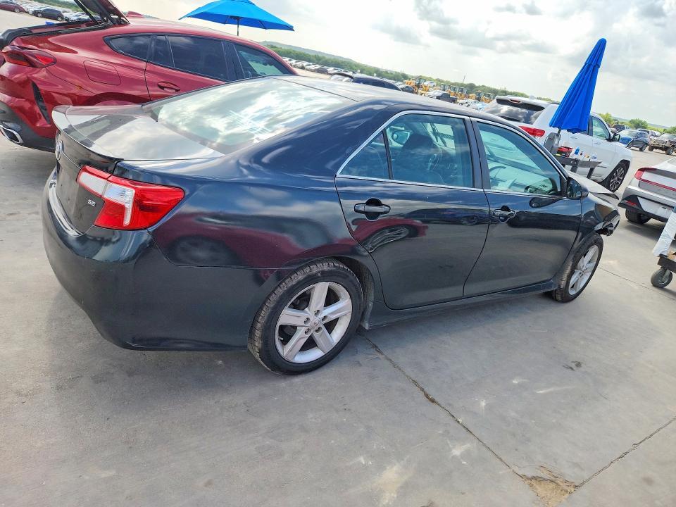 2012 Toyota Camry se