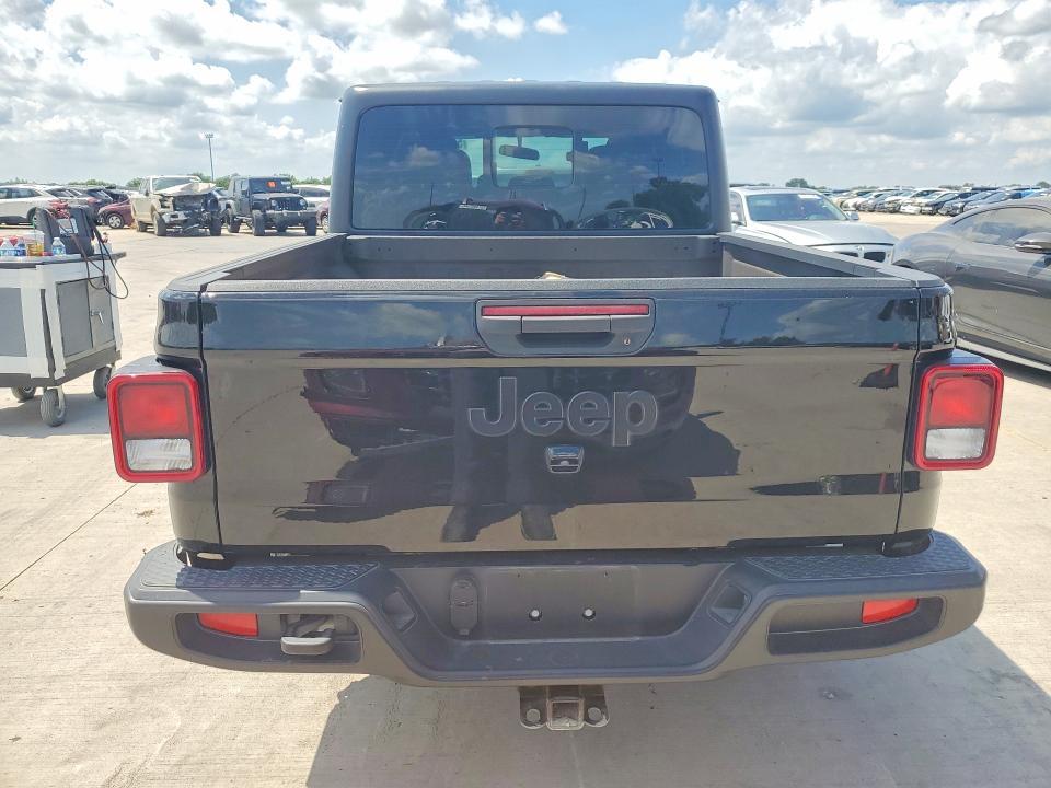 2023 Jeep Gladiator Sport