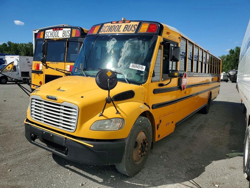 2013 Thomas SAF-T-LINER C2-School Bus