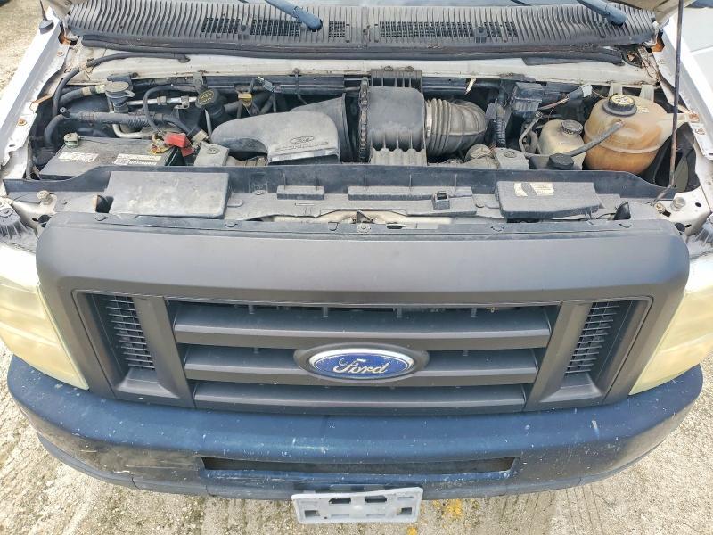 2008 Ford Econoline E350 Super Duty Cutaway Van
