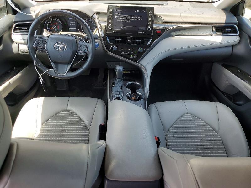 2022 Toyota Camry Hybrid se