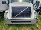 2016 Volvo VNL Semi Truck