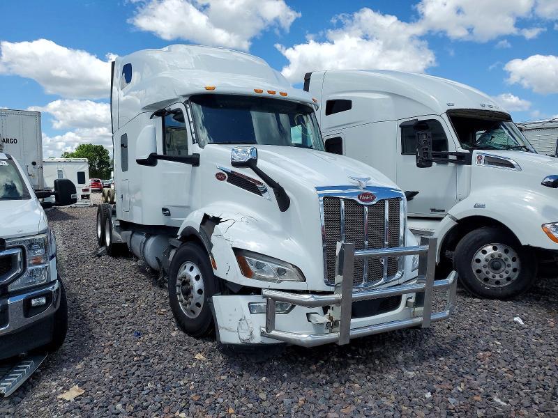 2023 Peterbilt 579 Semi Truck
