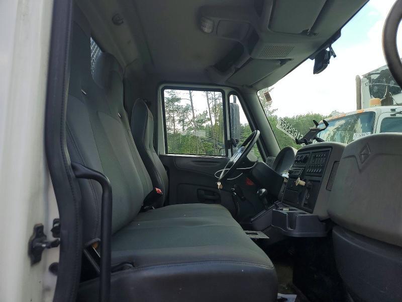 2010 International 4300 Crane Truck