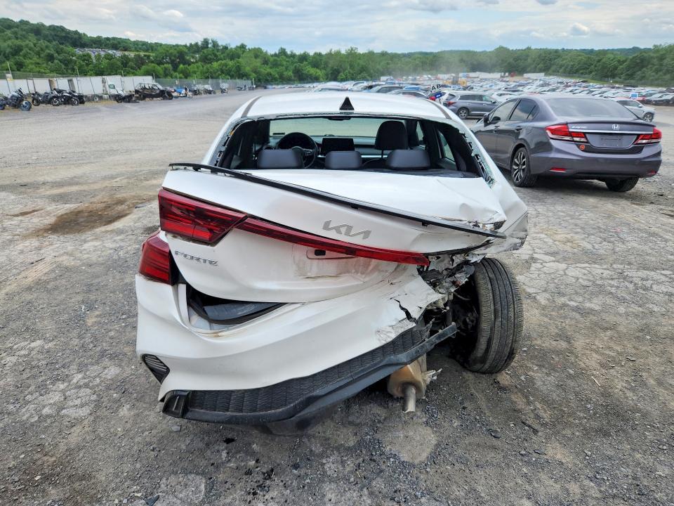 2023 KIA Forte gt Line