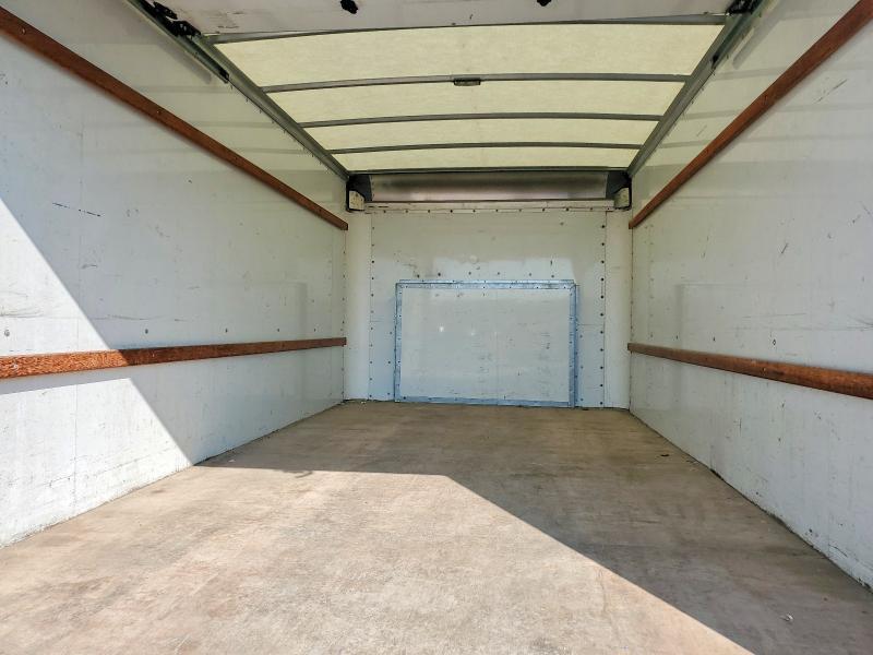 2022 Ford E350 BOX Truck
