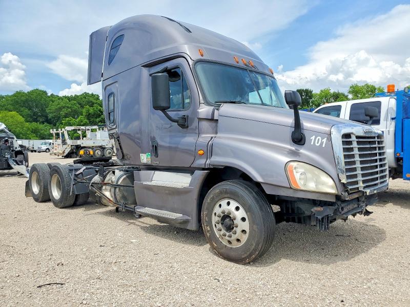 2017 Freightliner Cascadia 125 Semi Truck