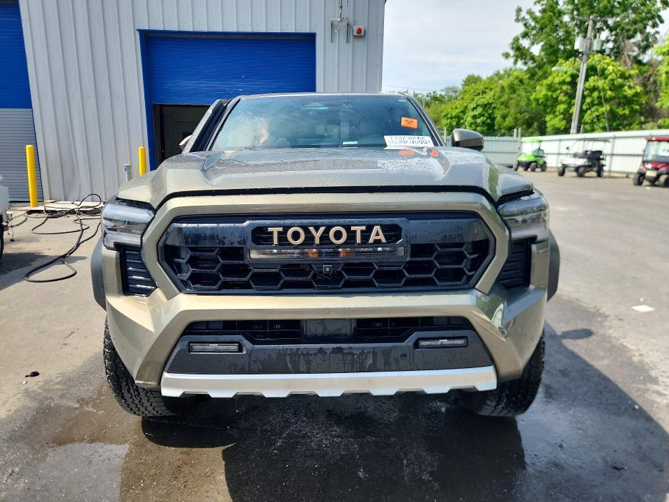 2025 Toyota Tacoma Trailhunter HV