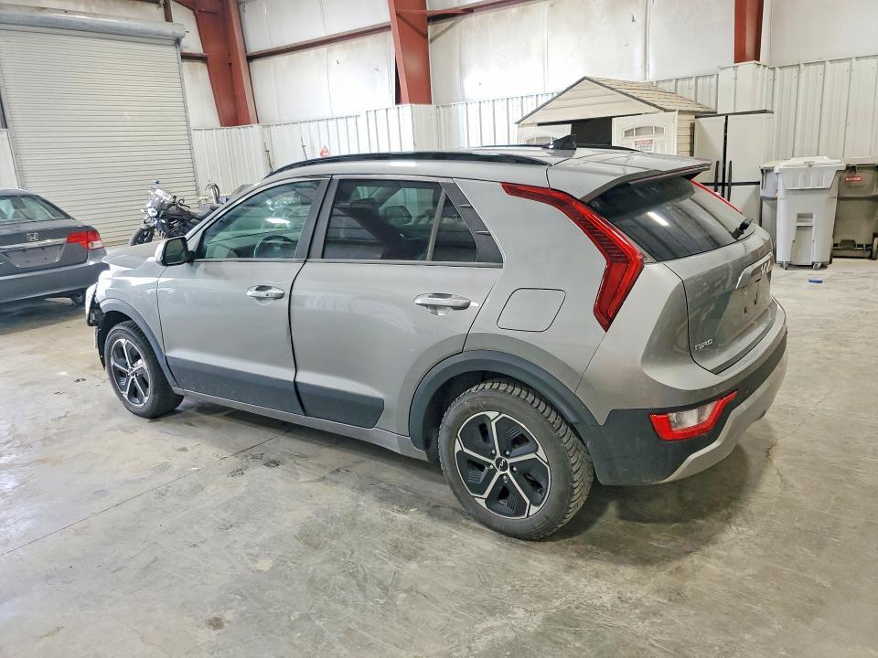 2023 KIA Niro ex