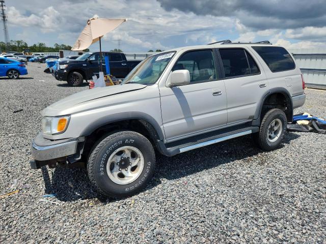 1999 Toyota 1999 Niss 4 Runner