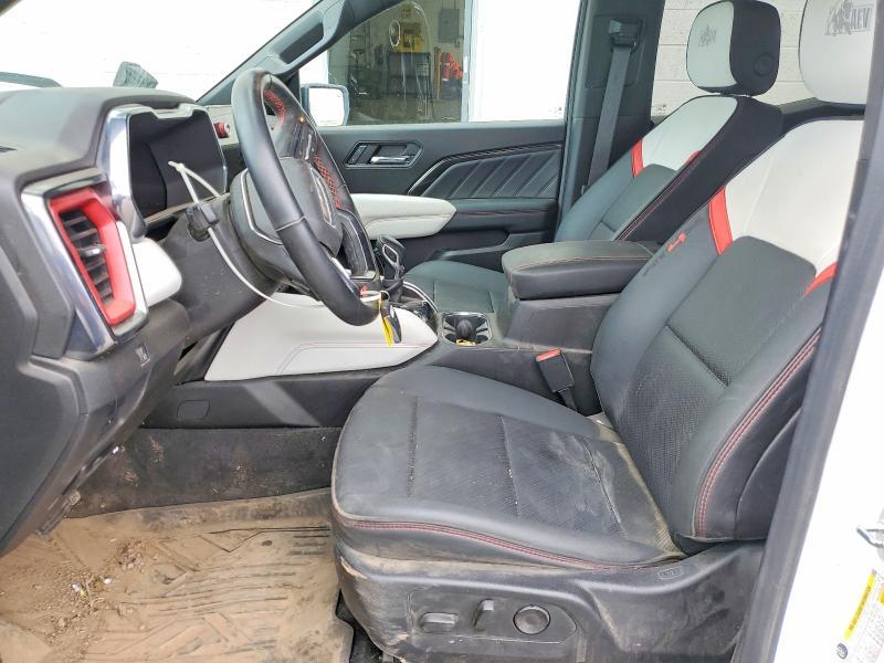 2024 GMC Canyon AT4X