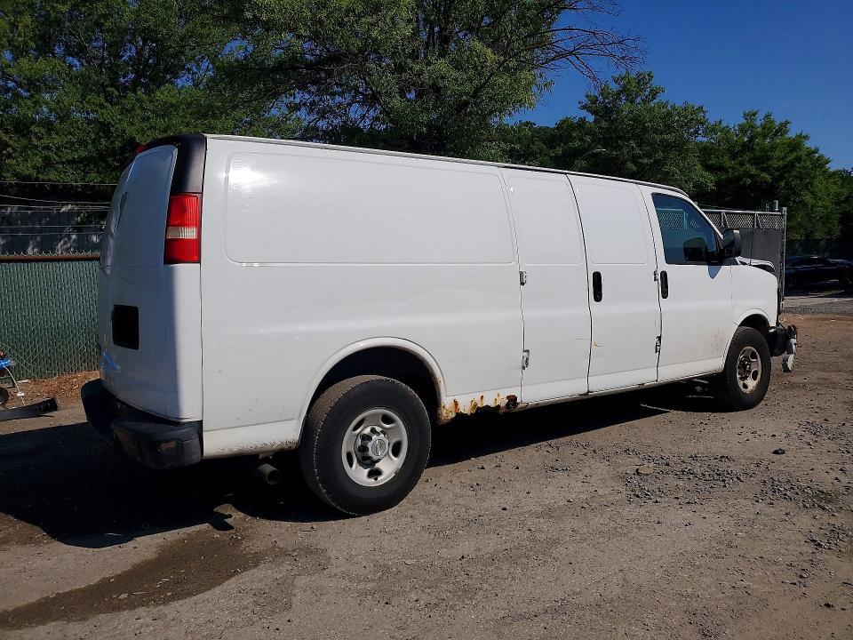 2011 Chevrolet Express G2500