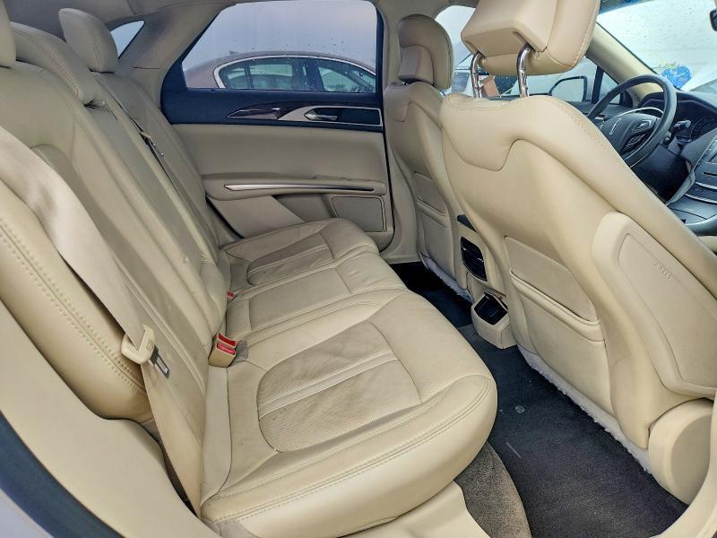 2014 Lincoln MKZ
