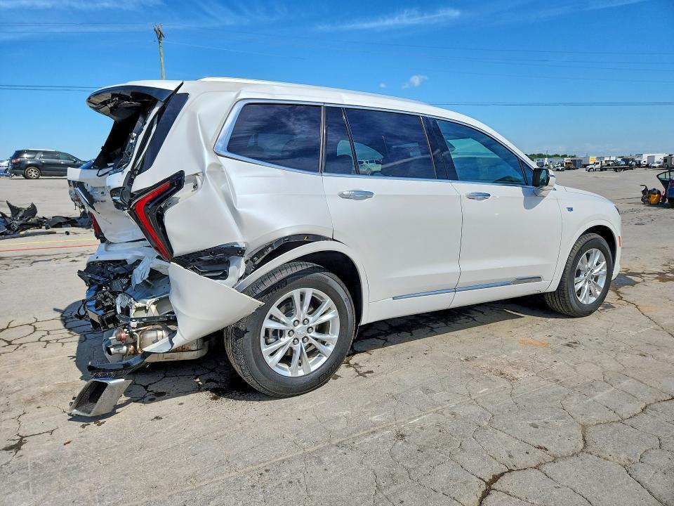 2023 Cadillac XT6 Luxury