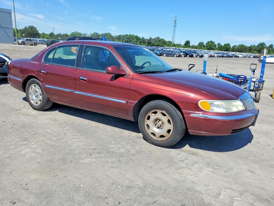 2002 Lincoln Continental