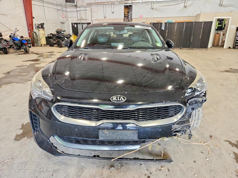 2018 KIA Stinger Premium