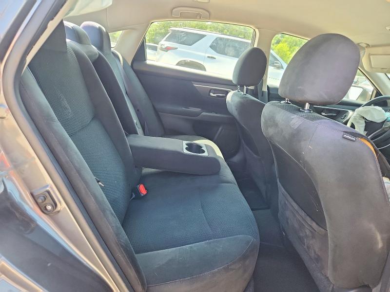 2015 Nissan Altima 2.0 SR