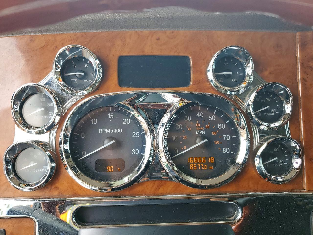 2007 Peterbilt 379 Semi Truck