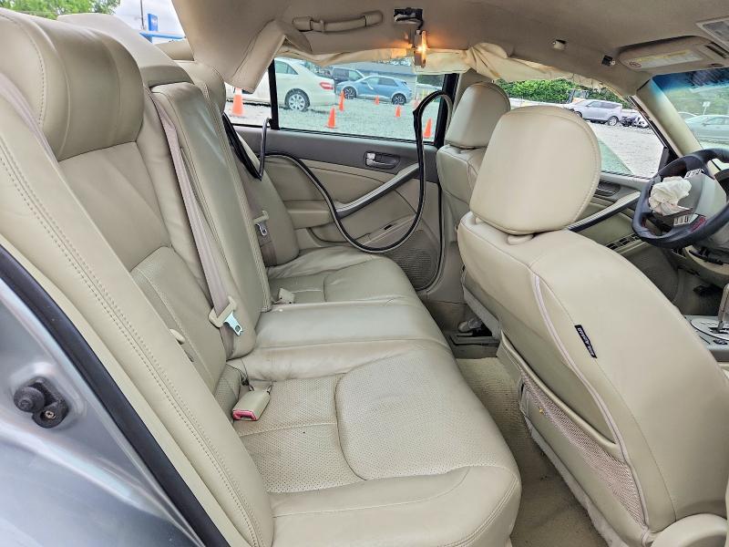 2004 Infiniti G35 Base