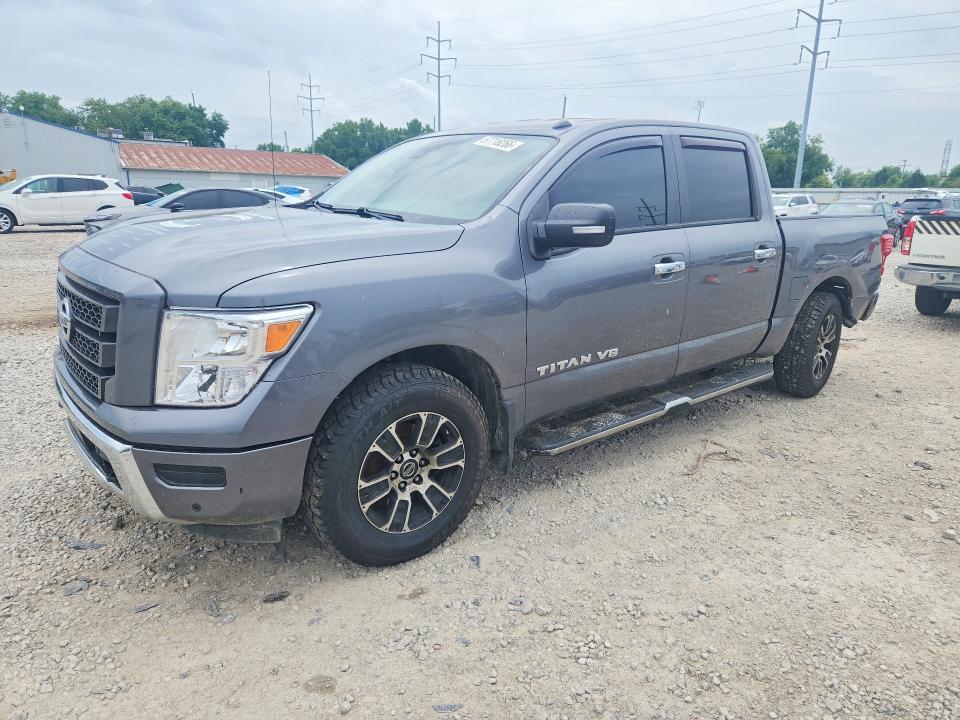 2020 Nissan Titan SV