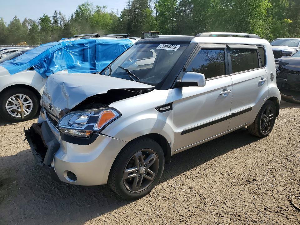 2011 KIA Soul +