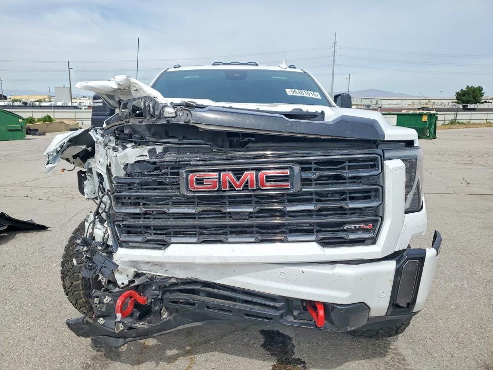 2024 GMC Sierra K3500 AT4