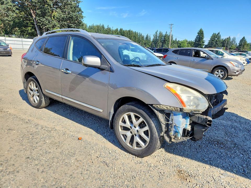 2012 Nissan Rogue s