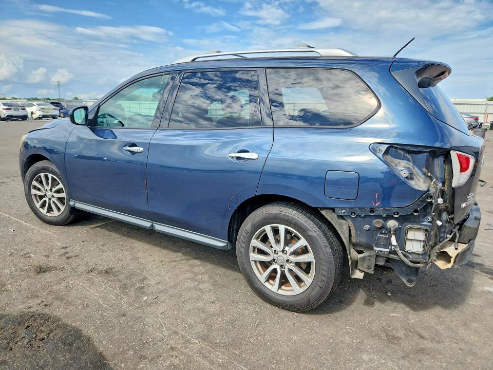 2015 Nissan Pathfinder sv